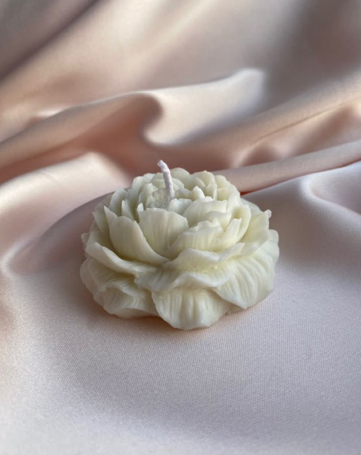 Peony Blossom Soy Wax Candle - Handcrafted Floral Decor Candle - Lavender